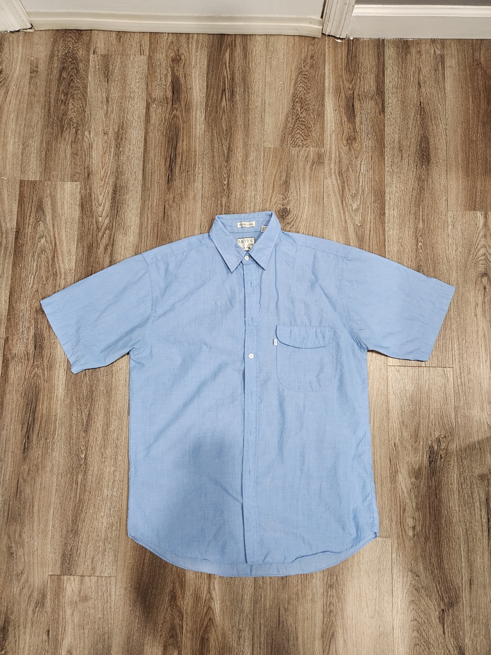 Levi's Men's Sky Blue Short Sleeve Button-Down Shirt